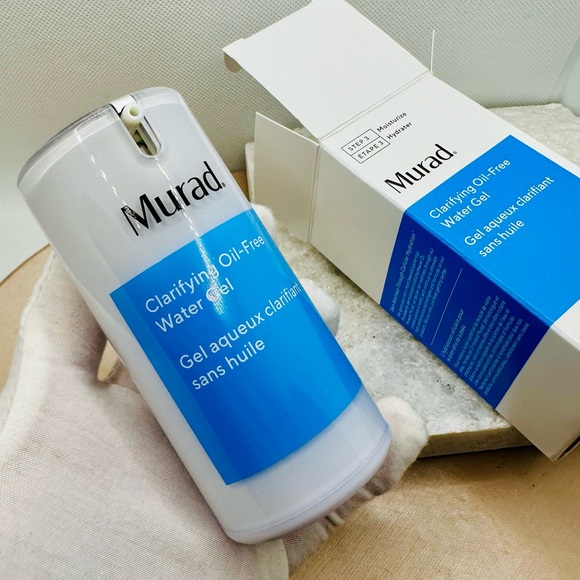 NEW! Murad Clarifying Oil-Free Water Gel - Step 3 - Picture 1 of 10